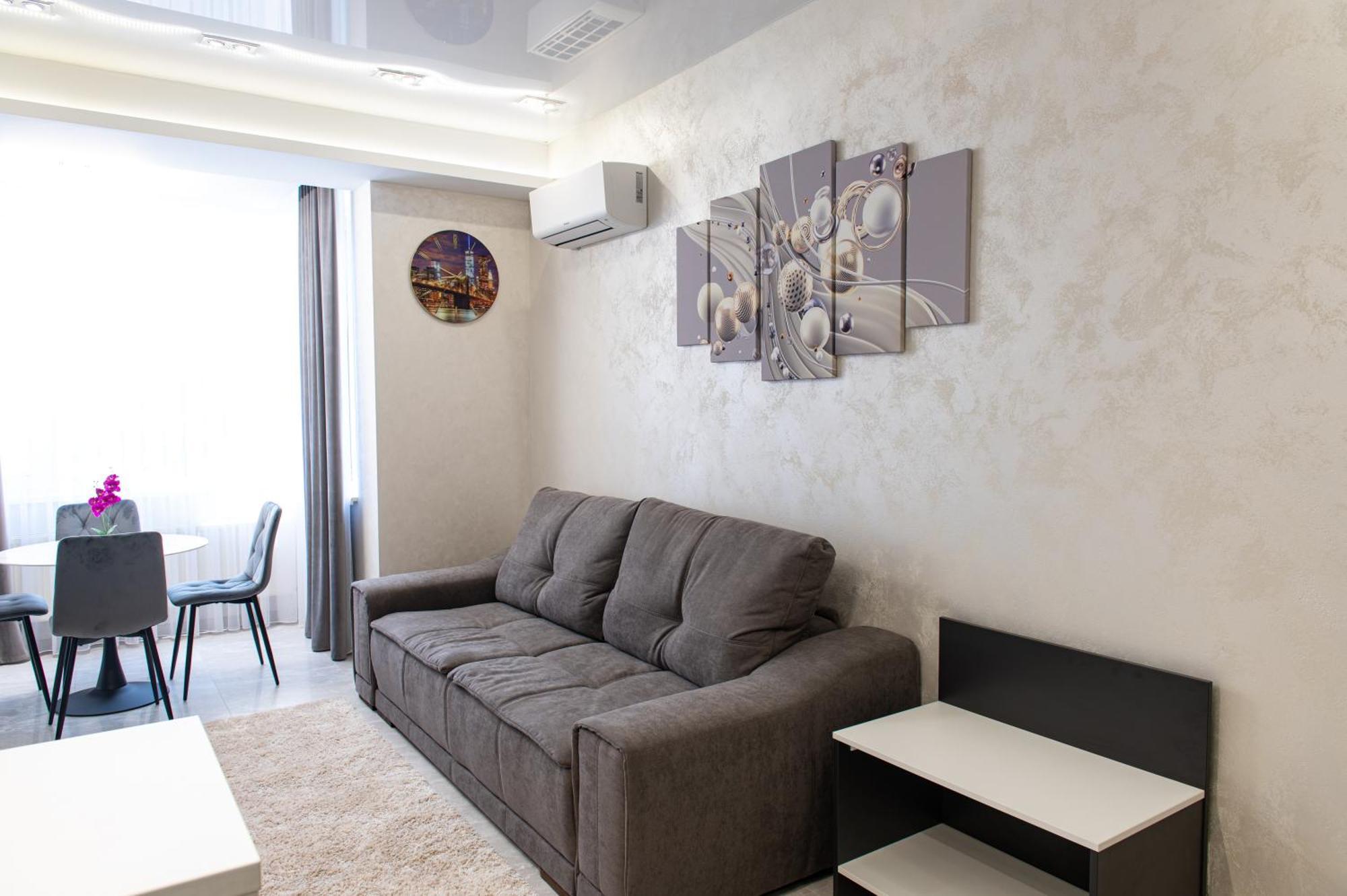 Sky Exclusive Vip Apartaments Кишинев Екстериор снимка